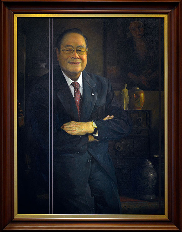Romulo Galicano
Portrait of Roman Mabanta, Jr., 2012
Oil on canvas
 Artwork